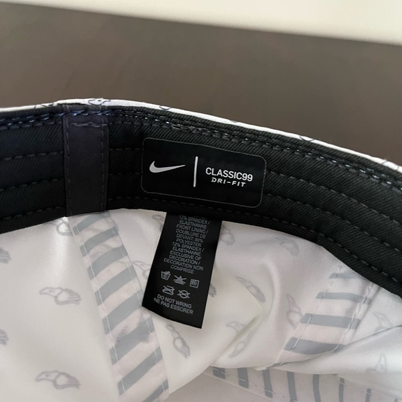 NEW Nike AeroBill Classic99 Winged Foot Hat - Picture 3 of 8